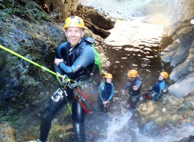  Initiation to canyoning 