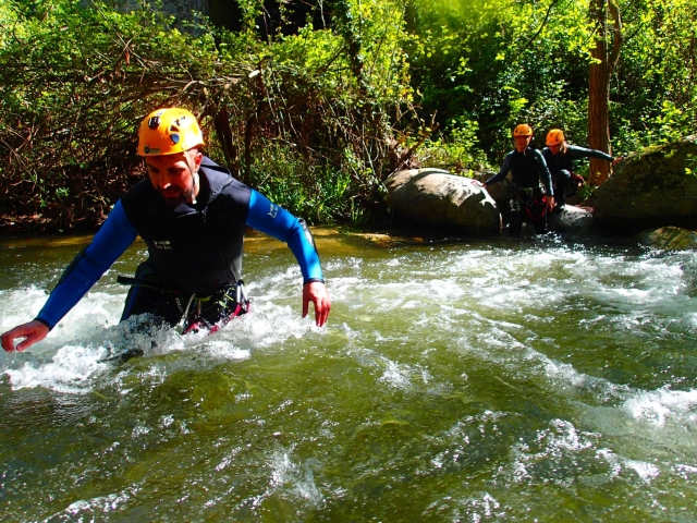 Caminando por el rio