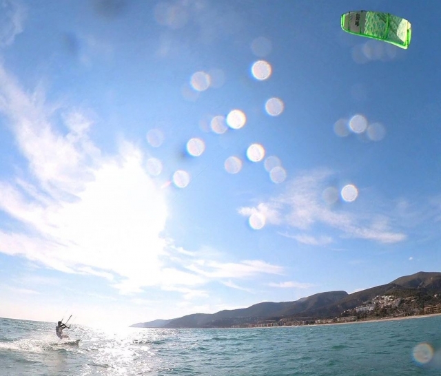  Controlling kitesurfing in Castelldefels 