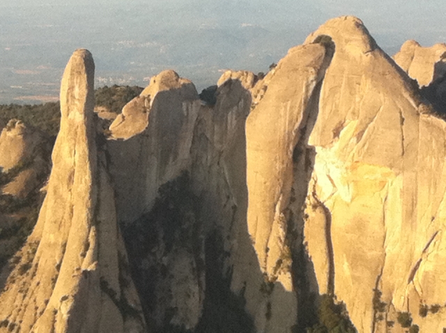 Vistas de la sierra de Montserrat