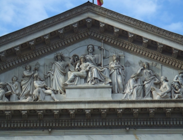 Tú decides que visitar