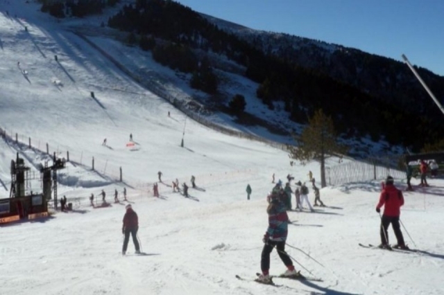 ski. 