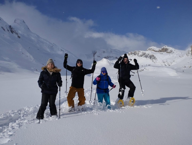  在比利牛斯山脉越野滑雪