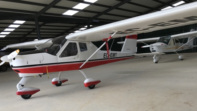  Avion ULM préparé 