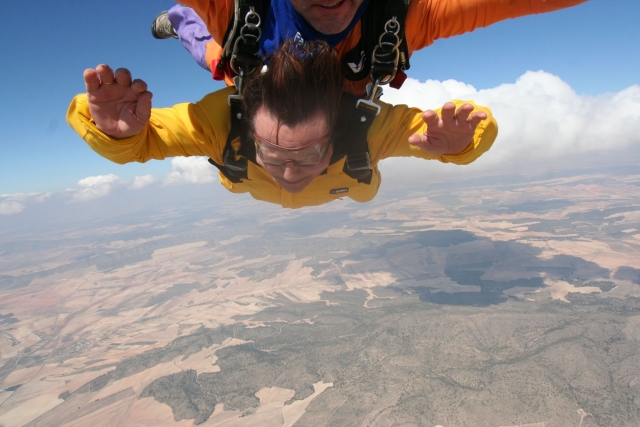  Leaving the ground at more than a thousand meters 