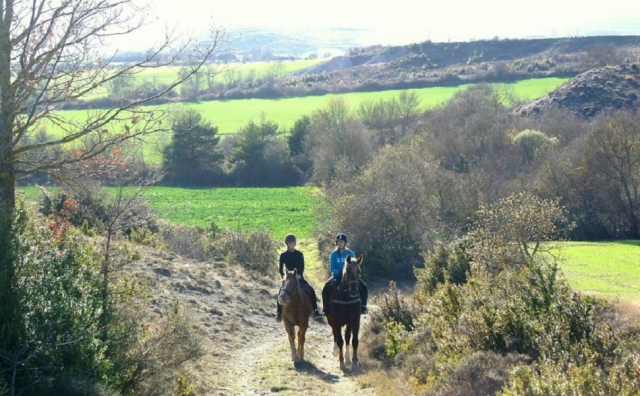  Reiten Sie durch die Natur von Huesca