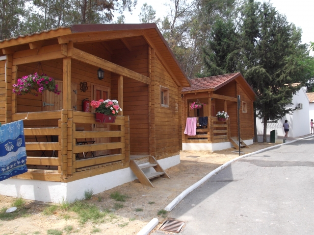  bungalows en bois à benameji pour enterrement de vie de garçon 