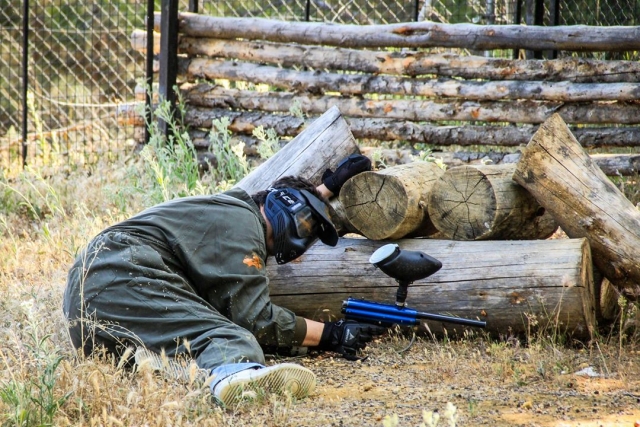  partie de paintball à l'enterrement de vie de garçon à cordoue 