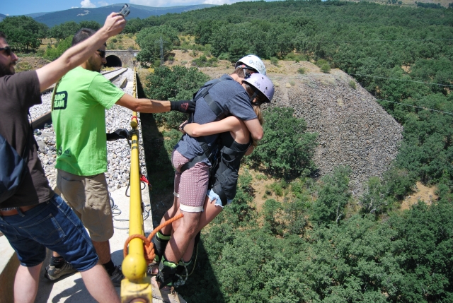 Bungee jump tandem em Buitrago 