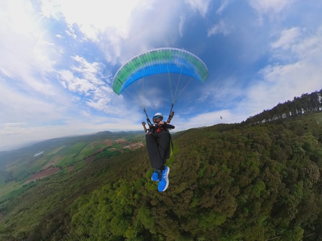  Vol en parapente biplace 