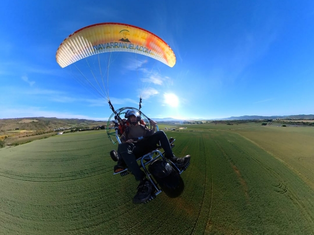 Salida en paramotor