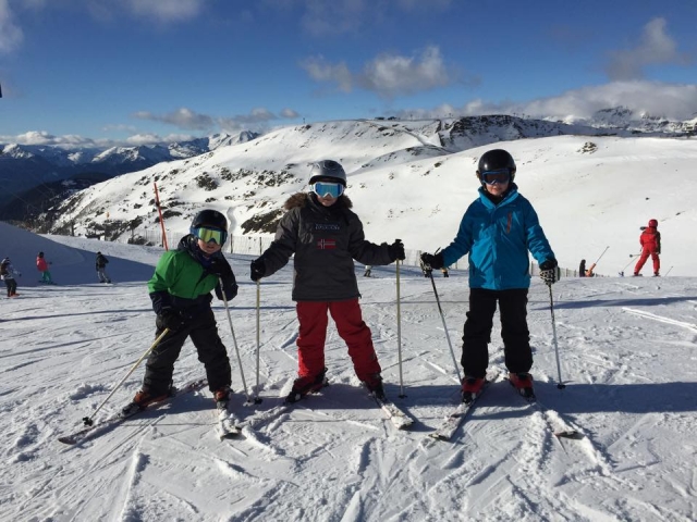  Skiing in Grandvalira 