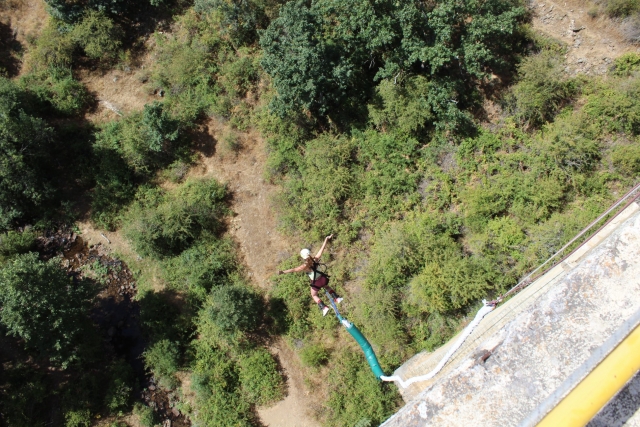 Salto desde el Viaducto de Buitrago del Lozoya