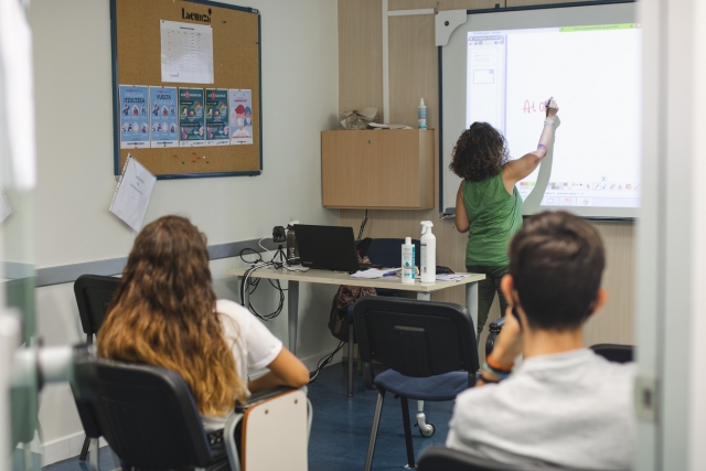  Durante as aulas de inglês