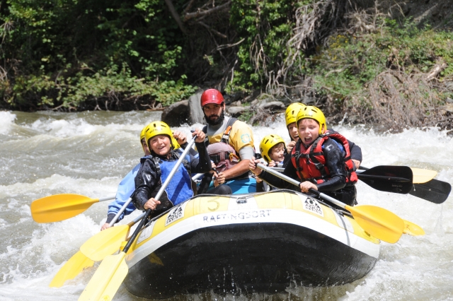  Rafting genießen 