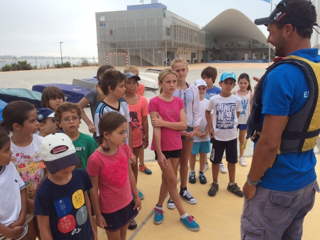 Niños del campamento 