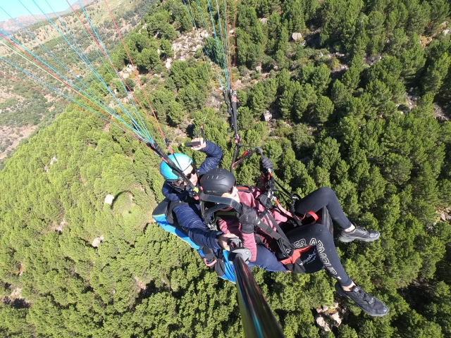  Gleitschirmfliegen in Pedro Bernardo 