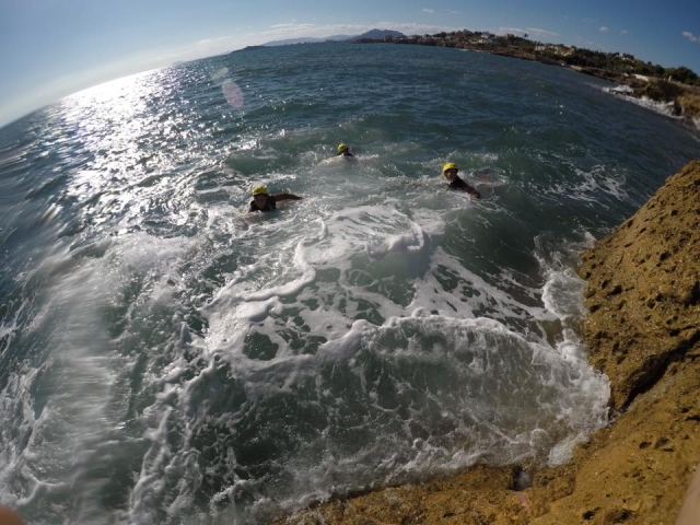  Trying coasteering