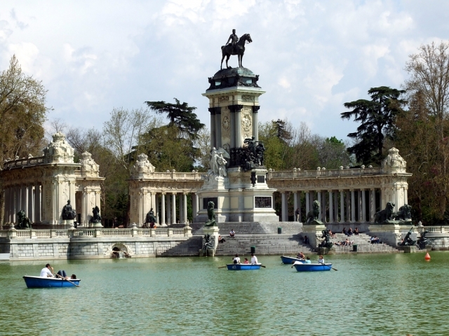  Jardins du Buen Retiro 