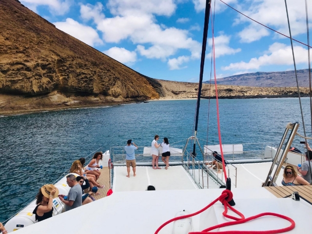Catamarán con vistas