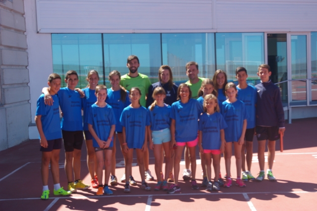  gruppo di bambini di triathlon