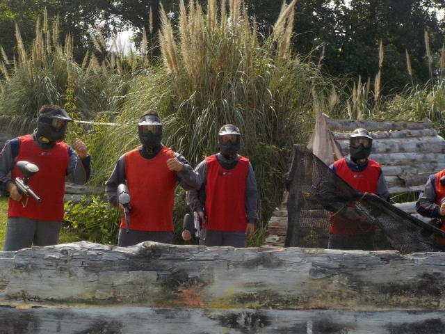 Equipo rojo en paintball