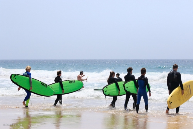  Towards the sea with the boards 