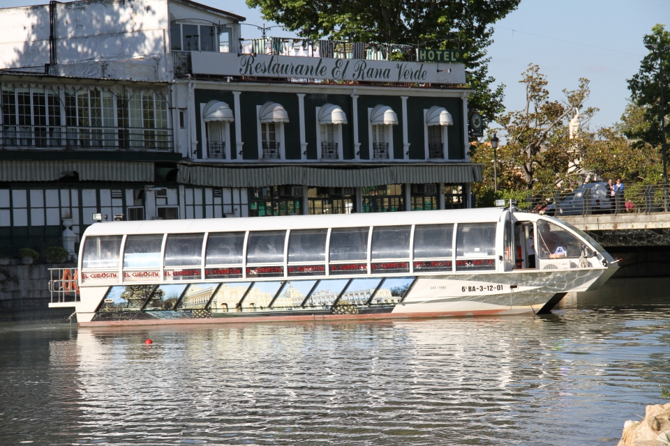 Ruta en barco por Aranjuez