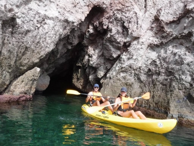 Entrata in grotta 