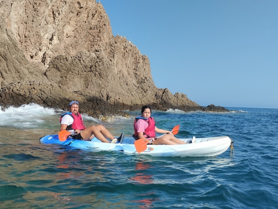  Guidare un kayak lungo le spiagge di Almería 