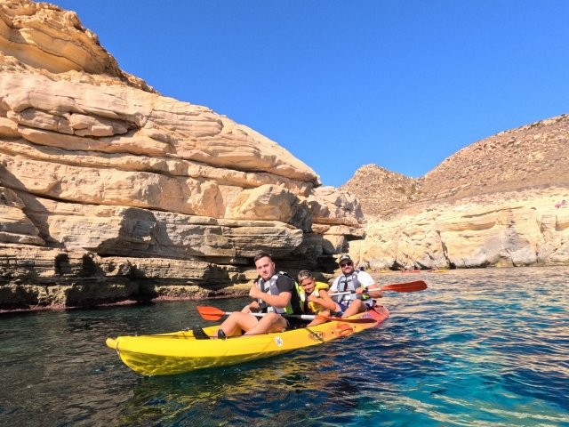 Descubre Almería en kayak