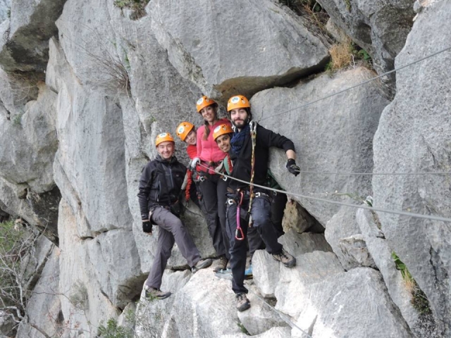 Hacer via ferrata del Tajo de Ronda