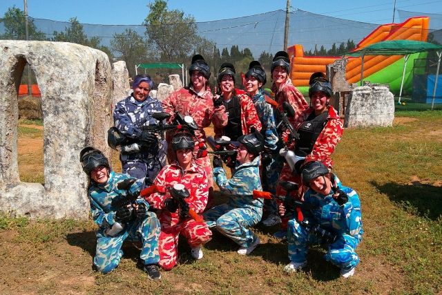  Paintball with 200 balls 