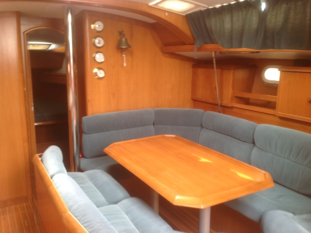  Boat lounge 