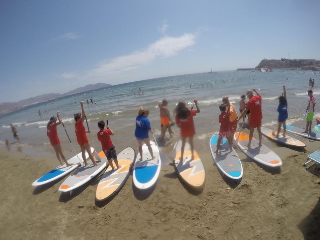  Tous les élèves dans le sable