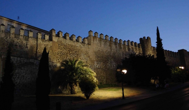 Ruta por la noche para verlo desde otra perspectiva