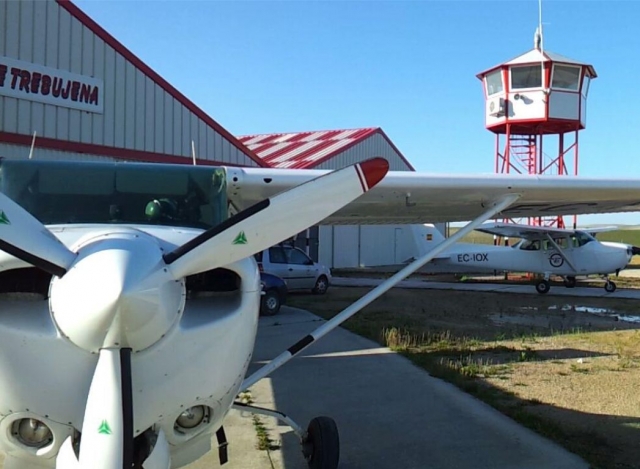 All'aeroporto di Trebujena 