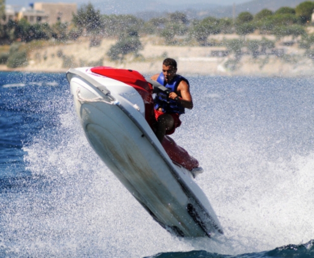 Instructor realizando piruetas
