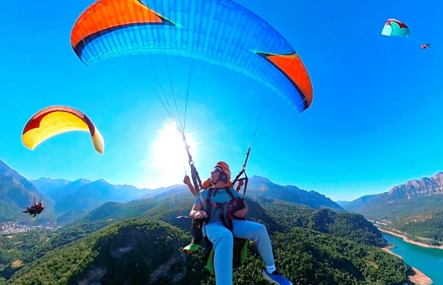 Vuelo en parapente biplaza