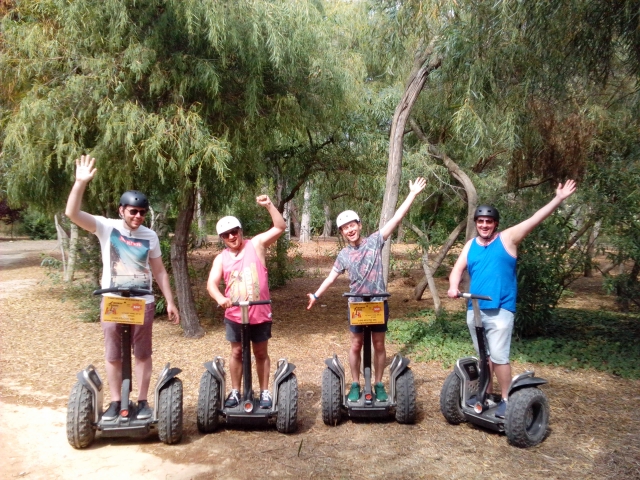 amis sur le segway 