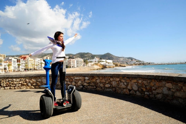 Vistas de Sitges en segway
