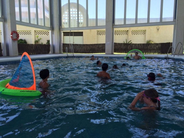 Juegos en piscina