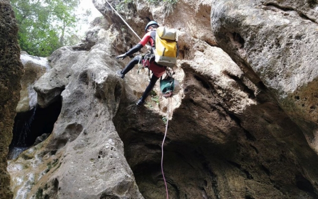  Rapel no canyoning