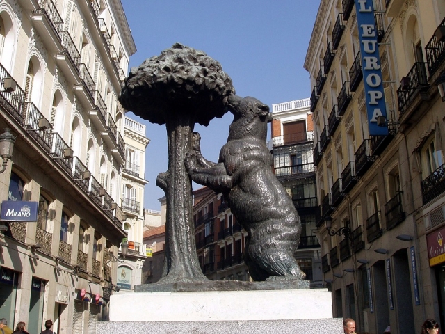  L'ours et l'arbousier