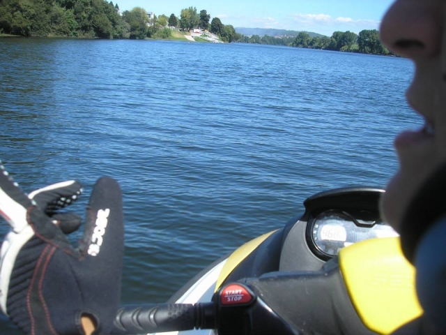 Moto de agua en primera persona