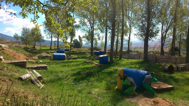 Paintball en la naturaleza