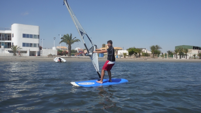 windsurf