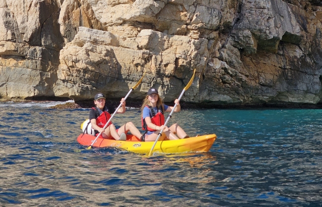  Enjoy a two-seater kayak route 