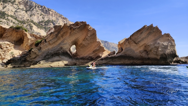  Itinéraire de jet ski dans les eaux d'Ibiza 