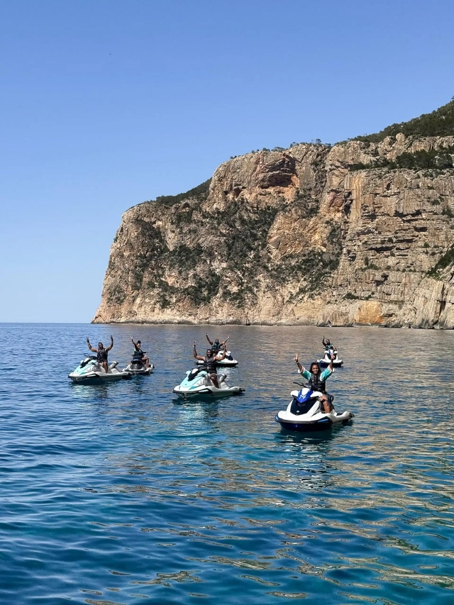  Giro delle spiagge di Ibiza in moto d'acqua 